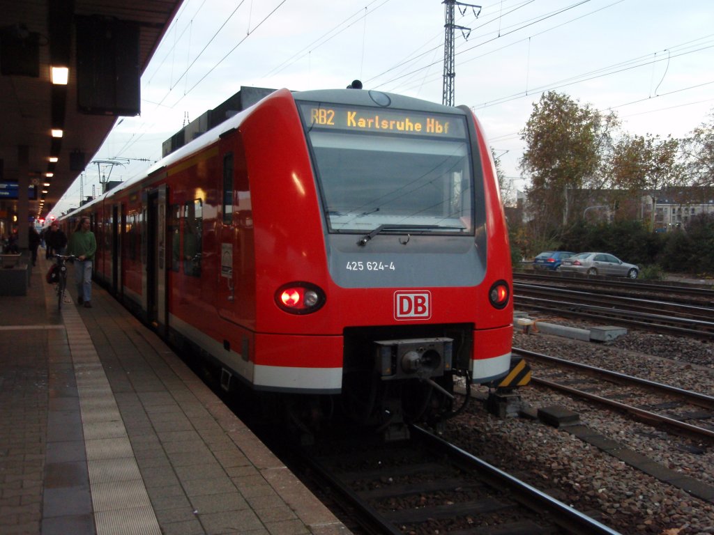 425 624 als RB 2 nach Karlsruhe Hbf in Mannheim Hbf. 21.11.2009