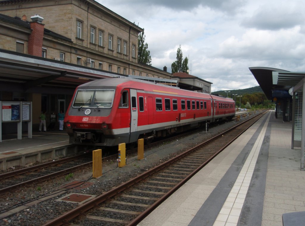 610 509 als RE nach Nrnberg Hbf in Bayreuth Hbf. 16.08.2010