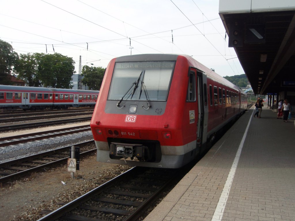 611 542 als RB aus Aulendorf in Ulm Hbf. 12.07.2011