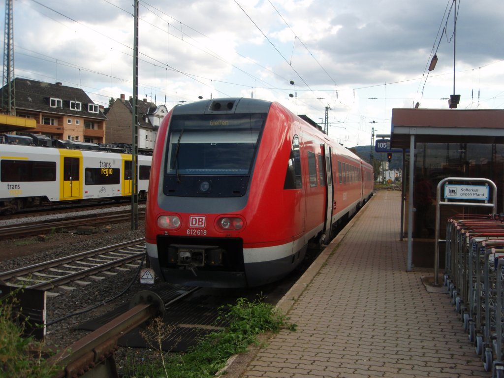 612 618 als RE aus Gieen in Koblenz Hbf. 29.08.2009