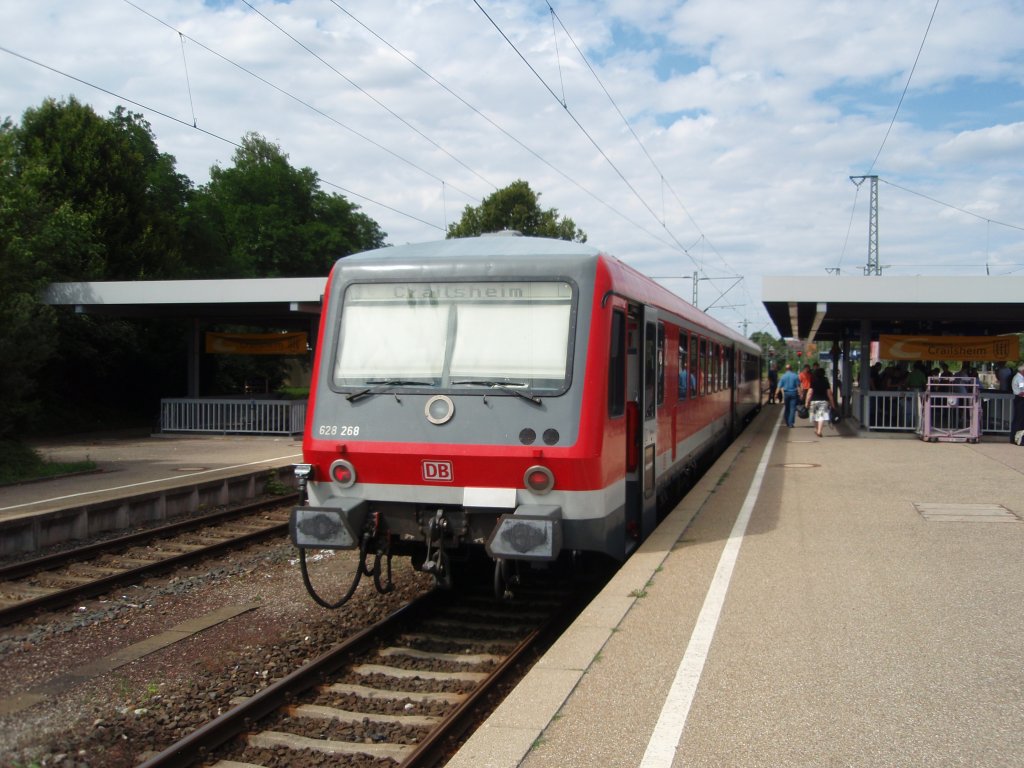 628 268 als RE aus Heilbronn Hbf in Crailsheim. 01.08.2010