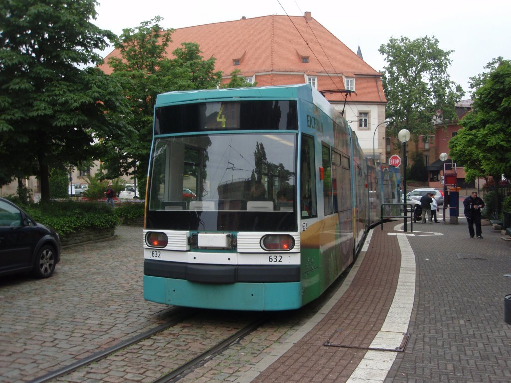632 der RNV als 4 aus Mannheim Paradeplatz in Bad Drkheim RHB. 06.06.2009