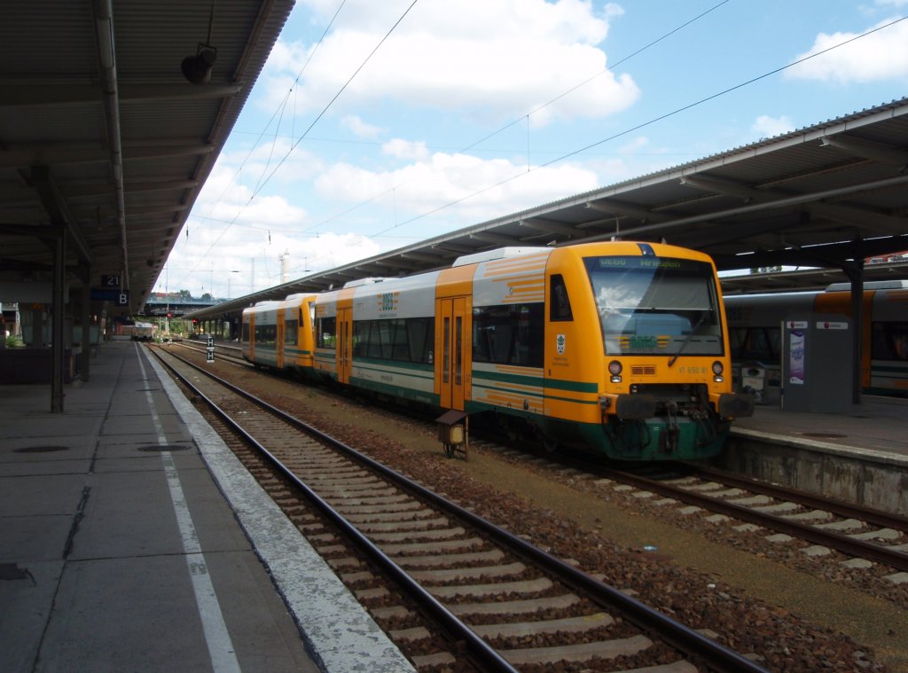 650.81 der Ostdeutschen Eisenbahn als OE 60 nach Wriezen in Berlin-Lichtenberg. 06.08.2012