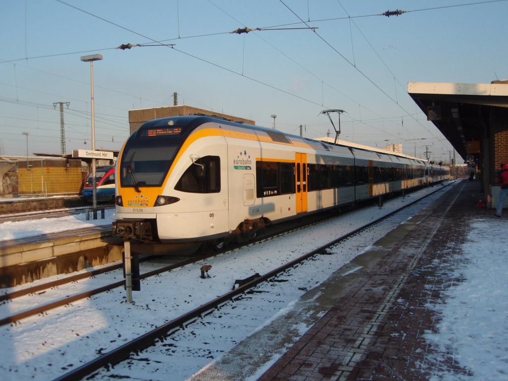 ET 5.06 der eurobahn als RB 50 nach Mnster (Westf.) Hbf in Dortmund Hbf. 19.12.2009