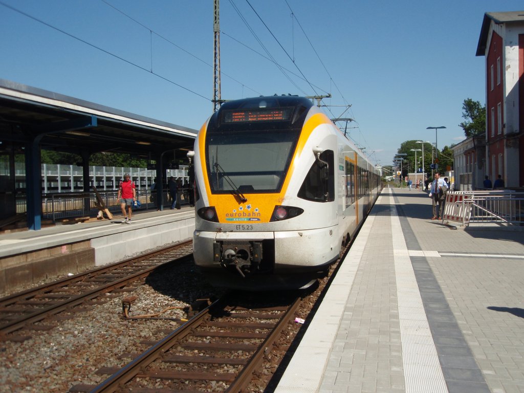 ET 5.23 der eurobahn als RB 59 aus Dortmund Hbf in Soest. 24.06.2009