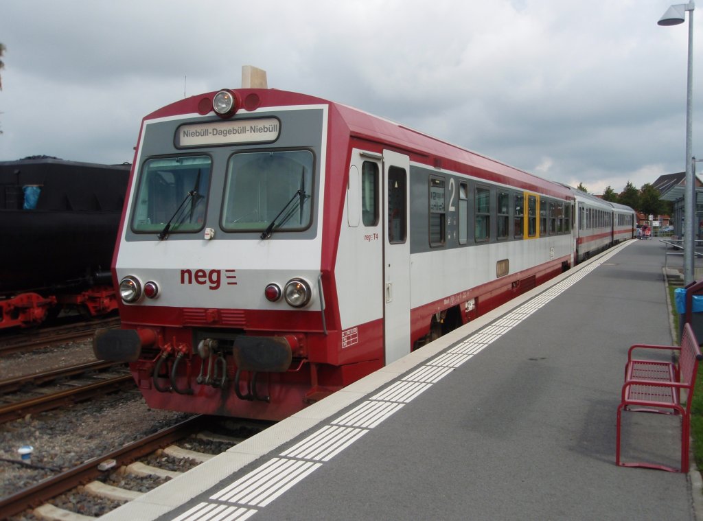 T 4 der Norddeutschen Eisenbahngesellschaft als neg Niebll - Dagebll Mole in Niebll neg. 11.08.2009