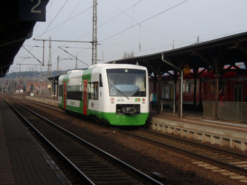 VT 013 der Erfurter Bahn als EB 1 Erfurt Hbf - Kassel-Wilhelmshhe in Leinefelde. 12.03.2011