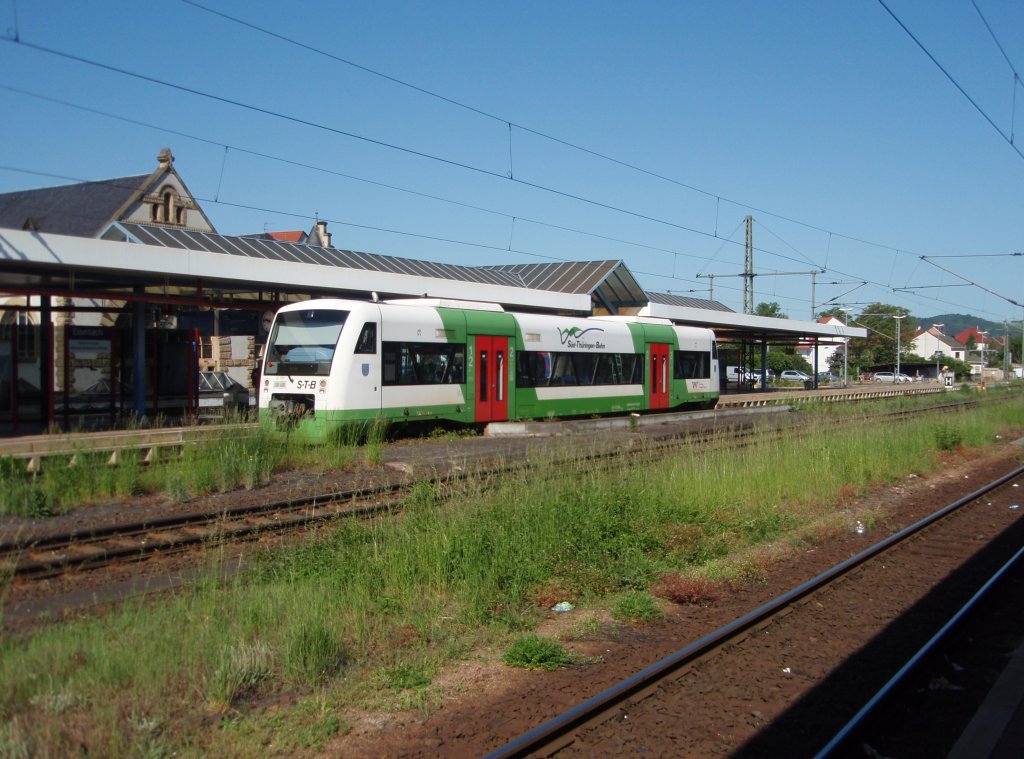 VT 117 der Sd-Thringen-Bahn als STB 1 nach Eisfeld in Eisenach. 05.06.2010