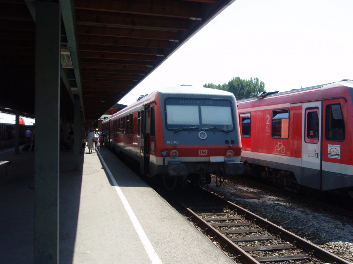628 345 als Ersatzzug nach Nonnenhorn in Lindau Hbf. 05.08.2013