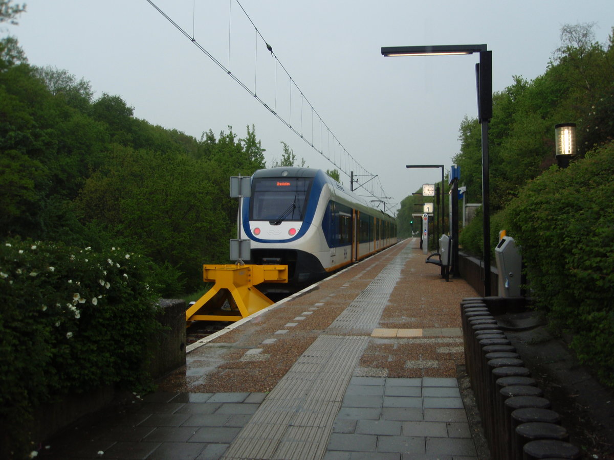 Ein SLT als Sprinter nach Breukelen in Rhenen. 13.05.2017