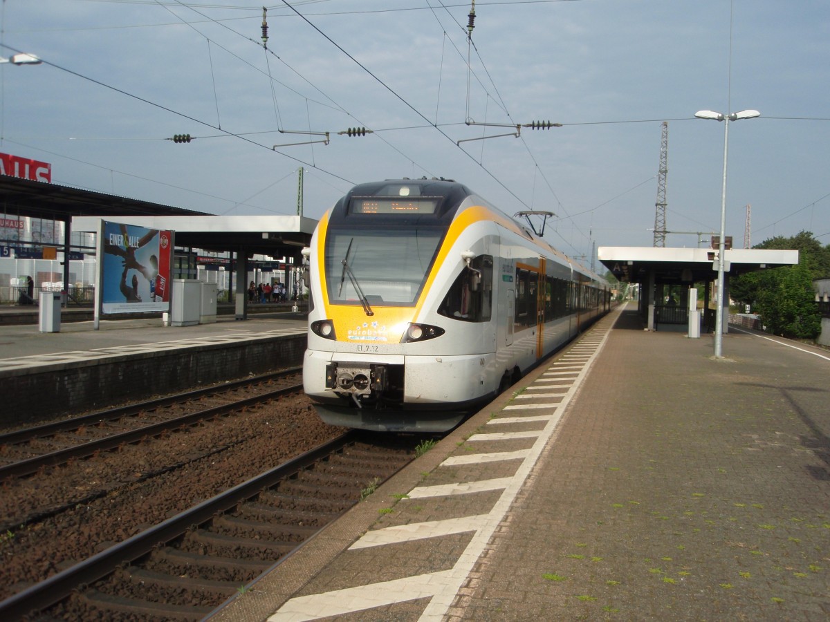 ET 7.12 der eurobahn als RE 13 Hagen Hbf - Venlo in Wuppertal-Oberbarmen. 13.06.2015