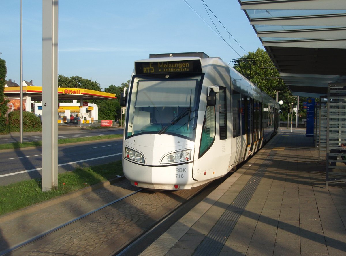 RBK 718 als RT 5 nach Melsungen in Kassel Hollndische Strae. 13.08.2016
