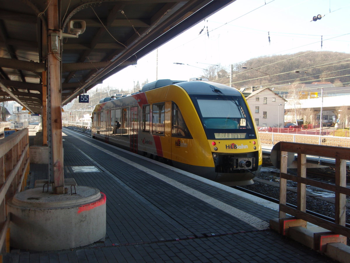 VT 209 der Hessischen Landesbahn als RB 90 nach Westerburg in Siegen Hbf. 16.02.2019