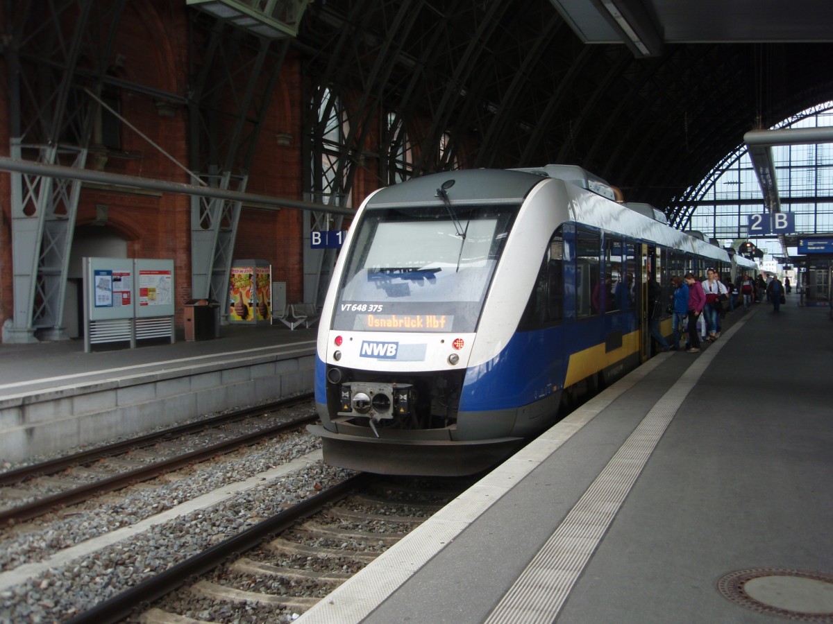 VT 648 375 der NordWestBahn als NWB nach Osnabrück Hbf in Bremen Hbf. 24.05.2014
