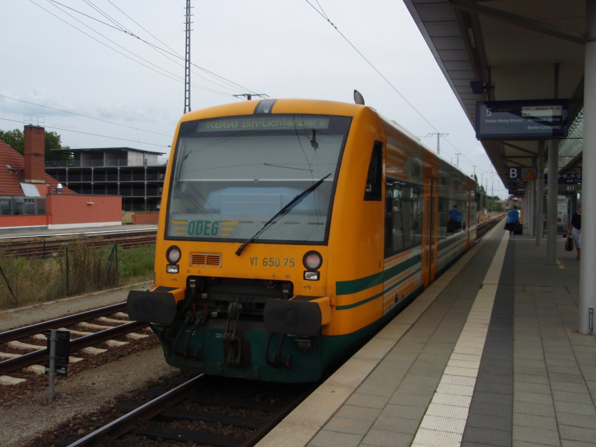 VT 650.75 der Ostdeutschen Eisenbahn als RB 60 aus Eberswalde Hbf in Frankfurt (Oder). 13.08.2014
