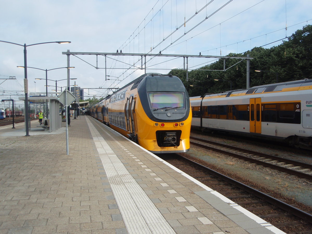 Zwei DD-IRM als IC nach Lelystad Centrum in Venlo. 25.05.2019