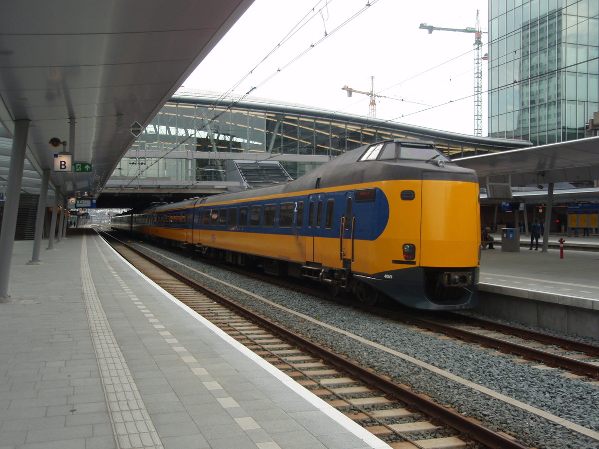 Zwei ICM als IC Rotterdam Centraal - Leeuwarden in Utrecht Centraal. 13.05.2017