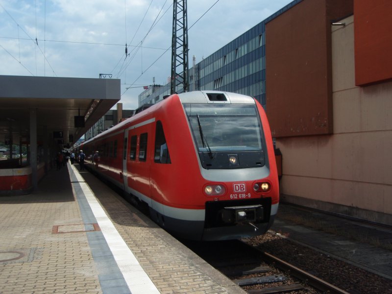 612 618 als RE aus Frankfurt (Main) Hbf in Saarbrcken Hbf. 14.06.2008