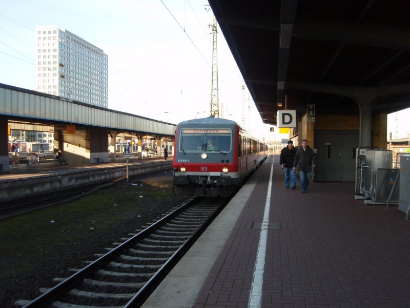 628 515 als Sonderzug nach Willingen in Dortmund Hbf. 16.02.2008