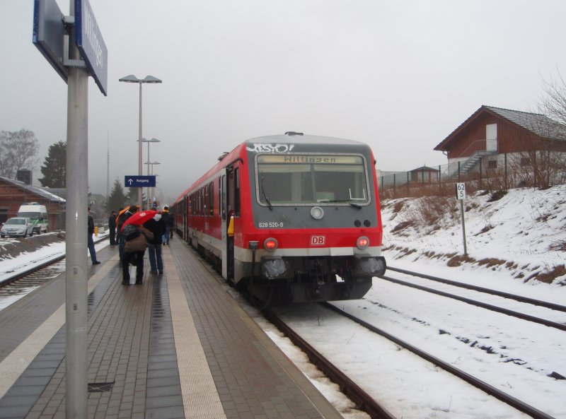 628 520 als Sonderzug aus Dortmund Hbf in Willingen. 07.02.2009