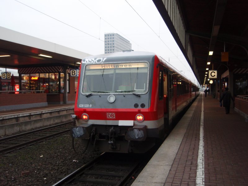 628 520 als Sonderzug nach Willingen in Dortmund Hbf. 07.02.2009
