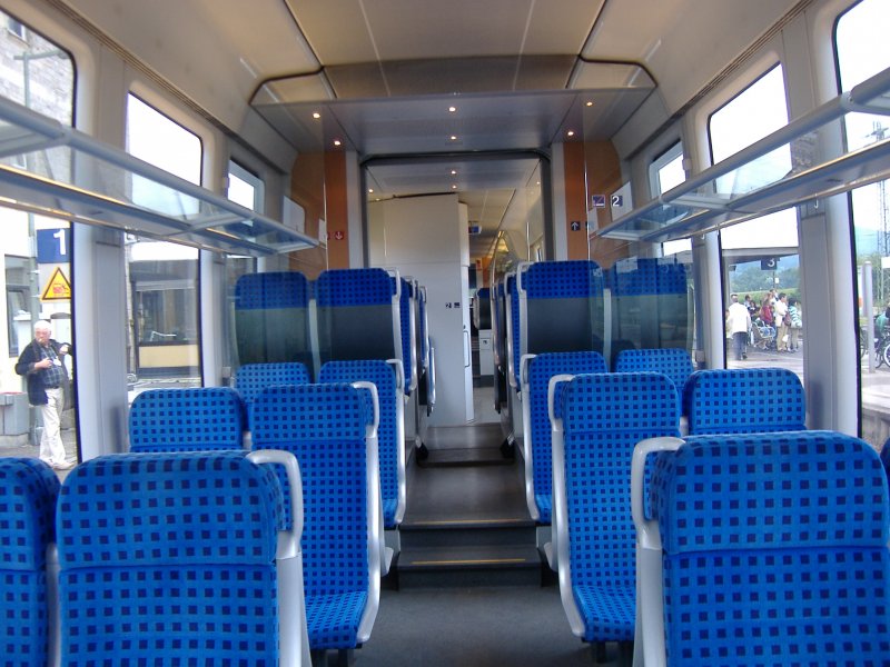 Der Innenraum eines VT 642. 06.08.2006