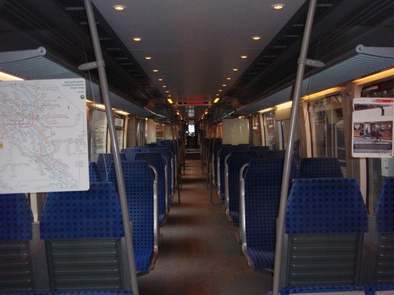 Der Innenraum eines VT 644. 31.01.2009