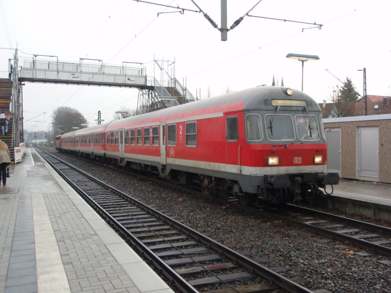 Ein Karlsruher Steuerwagen als RB 59 nach Dortmund Hbf in Soest. 29.11.2008