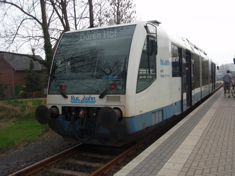 Ein RegioSprinter der Rurtalbahn als RB 21 nach Dren in Linnich. 05.04.2009
