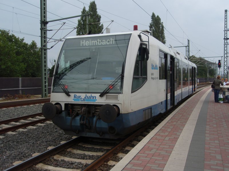 Ein RegioSpriter der Rurtalbahn als RB 21 aus Heimbach in Dren Hbf. 29.09.2008