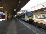 8442 121 der Abellio Rail Baden-Wrttemberg als RE 10b Heilbronn Hbf - Mannheim Hbf in Heidelberg Hbf.