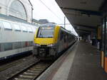 08535 als R Wavre - Jambes in Charleroi Central.