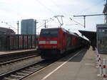 146 236 als RE 2 Konstanz - Karlsruhe Hbf in Singen (Hohentwiel).