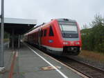 612 095 als RE 35 Hof Hbf - Bamberg Hbf in Mnchberg.