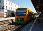 VT 32 der Regentalbahn als RB aus Waldmnchen in Cham (Oberpf.). 22.07.2013