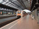 462 004 der Abellio Rail NRW als RE 1 Aachen Hbf - Hamm (Westf.) in Kln Hbf. 11.07.2020