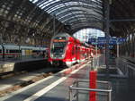 445 045 als RE 54 nach Bamberg Hbf in Frankfurt (Main) Hbf.