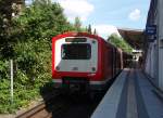 DB S-Bahn Hamburg/290234/ein-et-472-als-s-21 Ein ET 472 als S 21 aus Elbgaustare in Aumhle. 06.08.2013