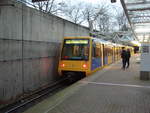 5225 der Ruhrbahn als U 11 aus Gelsenkirchen Buerer Strae in Essen Messe/Gruga.