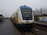 Ein Doppelstock Steuerwagen der metronom Eisenbahngesellschaft als ME aus Hamburg Hbf in Cuxhaven.