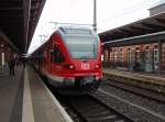 ET 429 f�nfteiliger STADLER FLIRT Ein ET 429 als RE 9 aus Sassnitz in Rostock Hbf. 20.03.2010