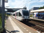 Ein GTW der Arriva als Sneltrein aus Heerlen in Maastricht Randwyck.