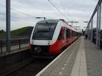 Ein LINT der Syntus als Stoptrein nach Zutphen in Oldenzaal.