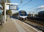Ein FLIRT als Sprinter nach Arnhem Centraal in Ede-Wageningen. 15.04.2017