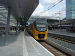 Zwei DD-IRM als IC Nijmegen - Den Helder in Utrecht Centraal.
