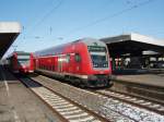 RE 1 (NRW-Express) Ein Doppelstock Steuerwagen als RE 1 nach Aachen Hbf in Hamm (Westf.). 06.03.2010