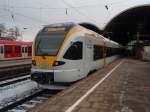 RE 13 (Maas-Wupper-Express) ET 7.11 der eurobahn als RE 13 aus Hamm (Westf.) in M�nchengladbach Hbf. 06.03.2010