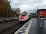 Ein RABe 503 als ECE Mnchen Hbf - Zrich Hb in Lindau-Reutin. 19.11.2023.