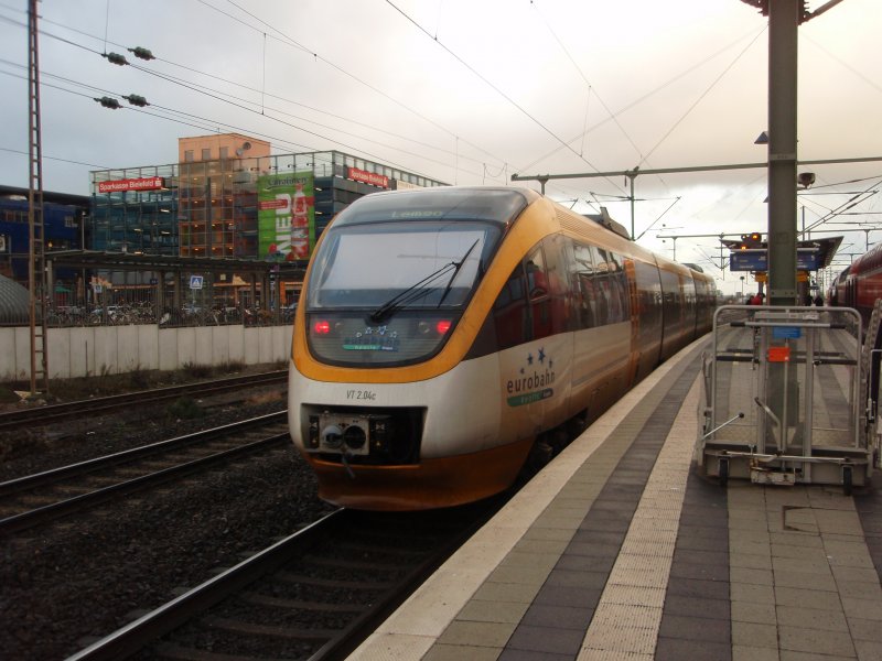 VT 2.04c der eurobahn als RB 73 nach Lemgo-Lttfeld in Bielefeld Hbf. 17.12.2008