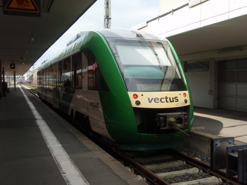 VT 209 der vectus als RB 29 nach Siershahn in Limburg (Lahn). 25.04.2009